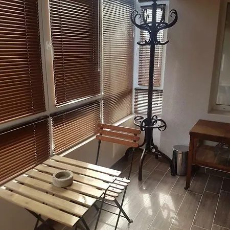 Odessus * فارنا